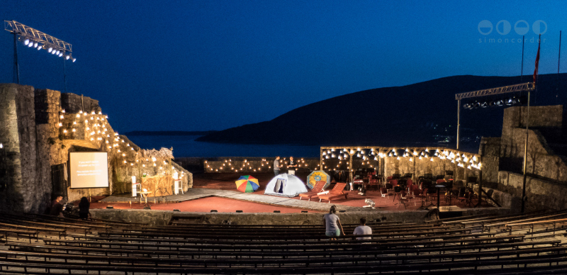 Così fan tutte - Kanli Kula